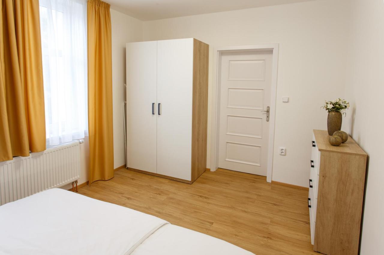 Apartments Villa Whitehouse Ostrawa Zewnętrze zdjęcie