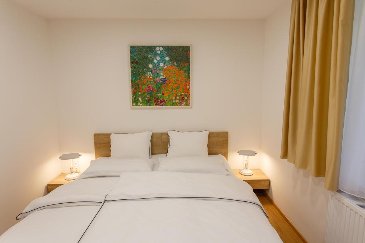 Apartments Villa Whitehouse Ostrawa Zewnętrze zdjęcie