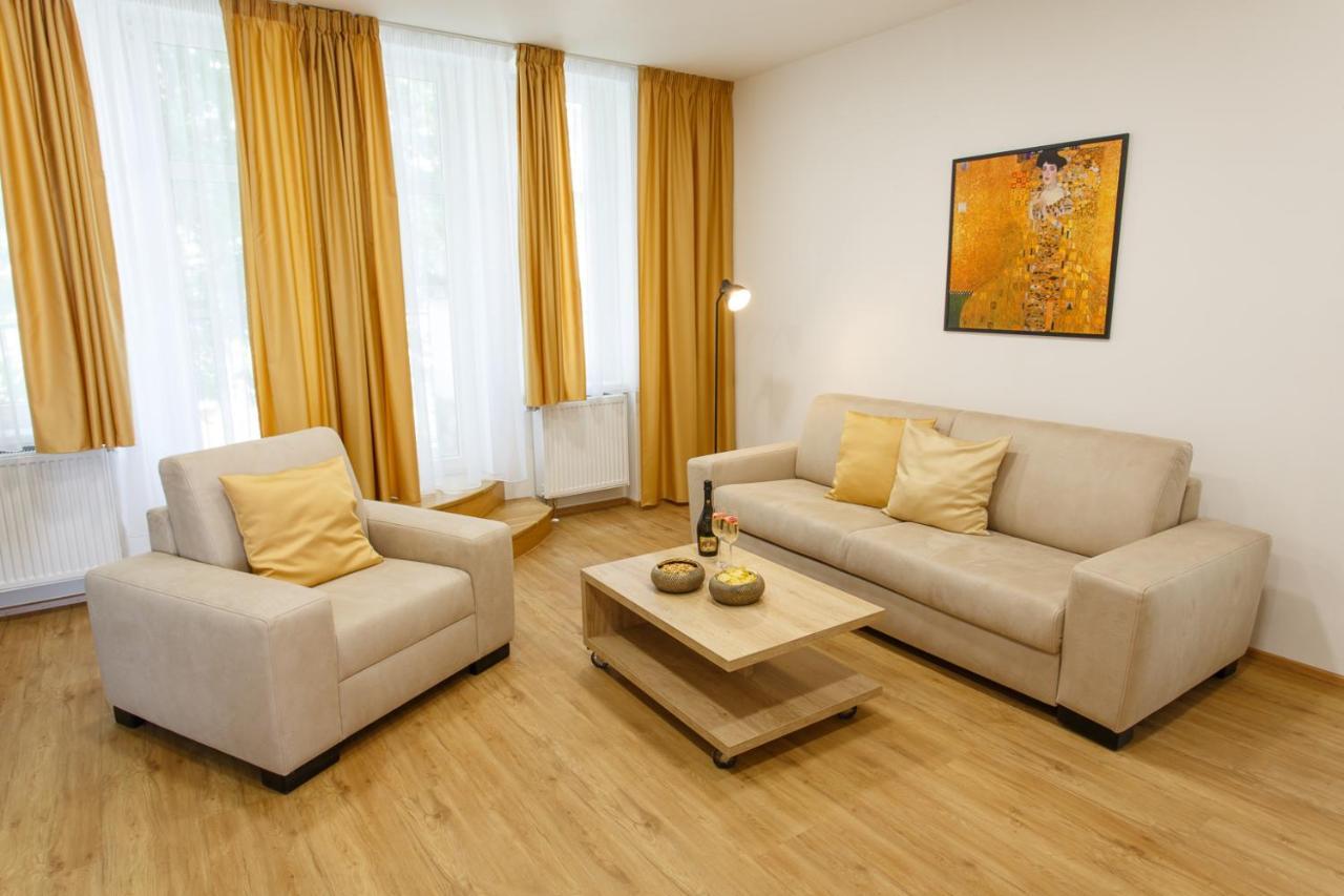 Apartments Villa Whitehouse Ostrawa Zewnętrze zdjęcie